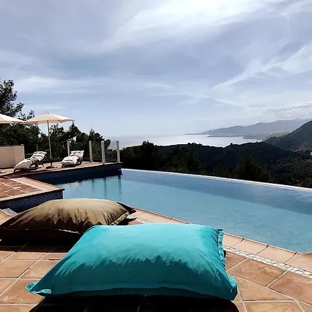 Valdiego Villa